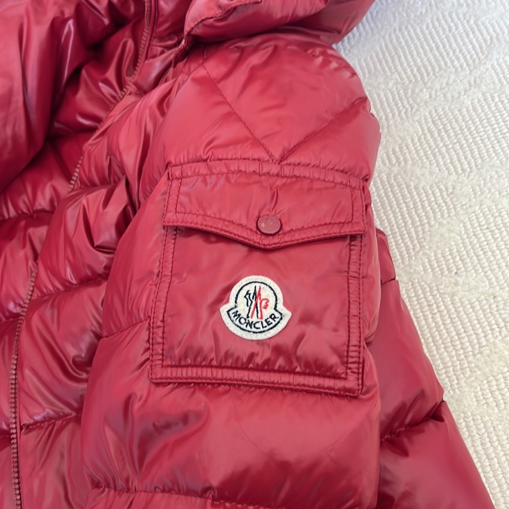 MONCLER red jacket - Picture 9 of 13